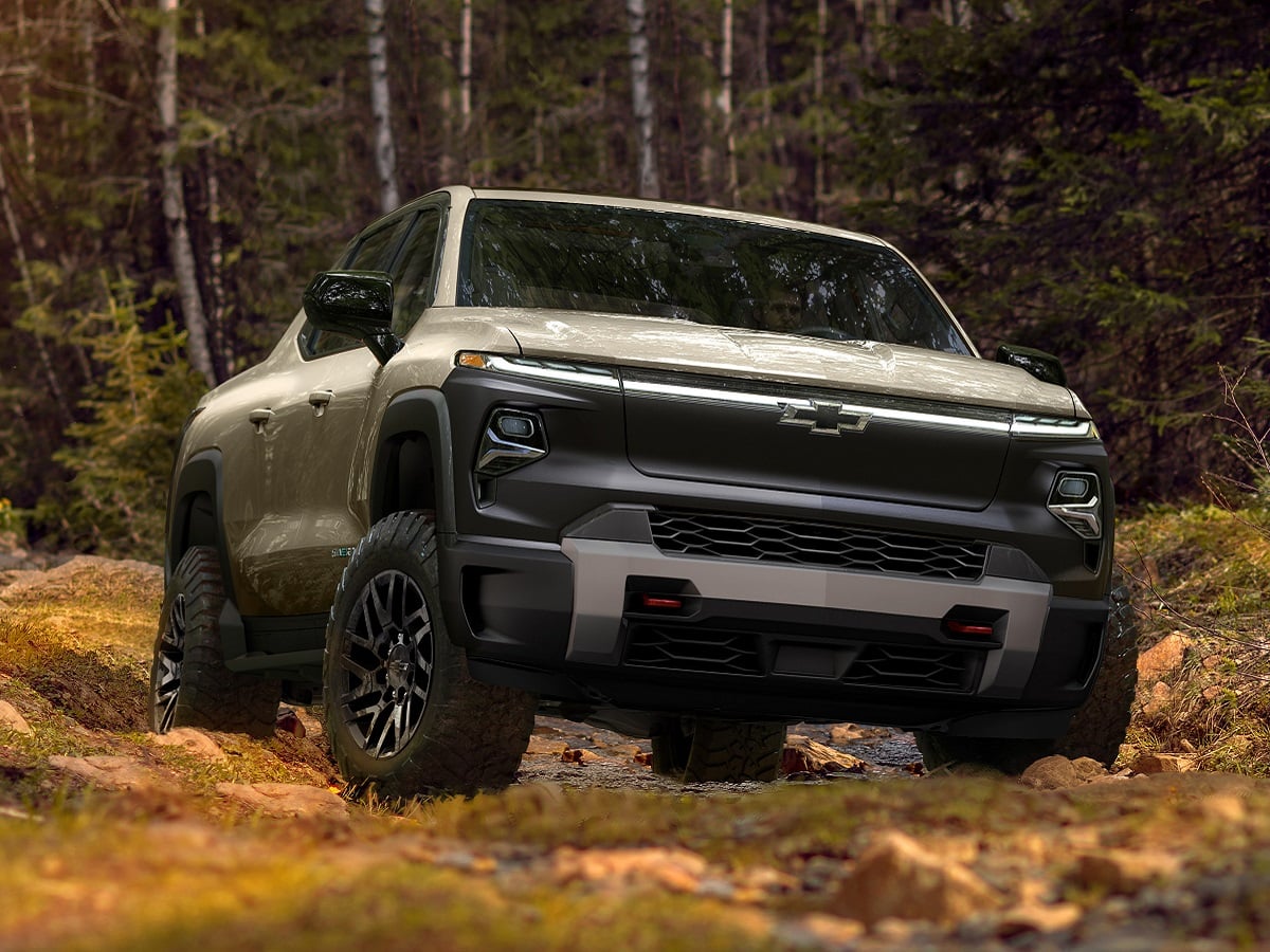 2024 Chevrolet Silverado EV Trail Boss Front Quarter View