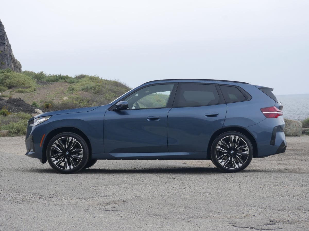 2025 BMW X3 30 xDrive Arctic Race Blue Side View