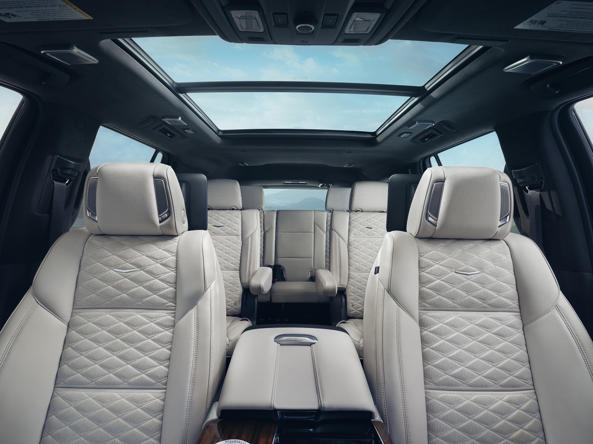 2025 Cadillac Escalade Sport Platinum Three-Row View