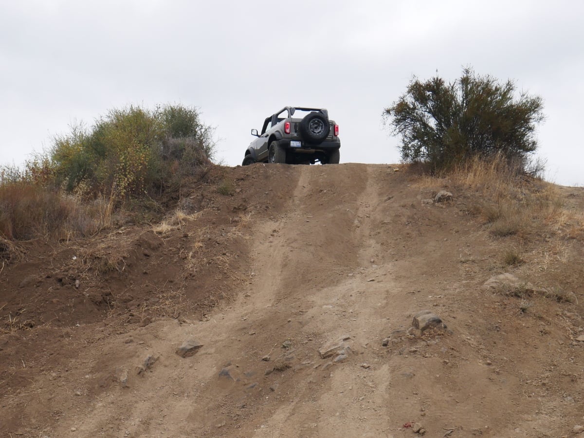 2025 Ford Bronco Base 2-Door Sasquatch Off-Road
