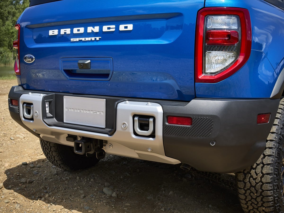 2025 Ford Bronco Sport Badlands Blue Rear Bumper D-Rings