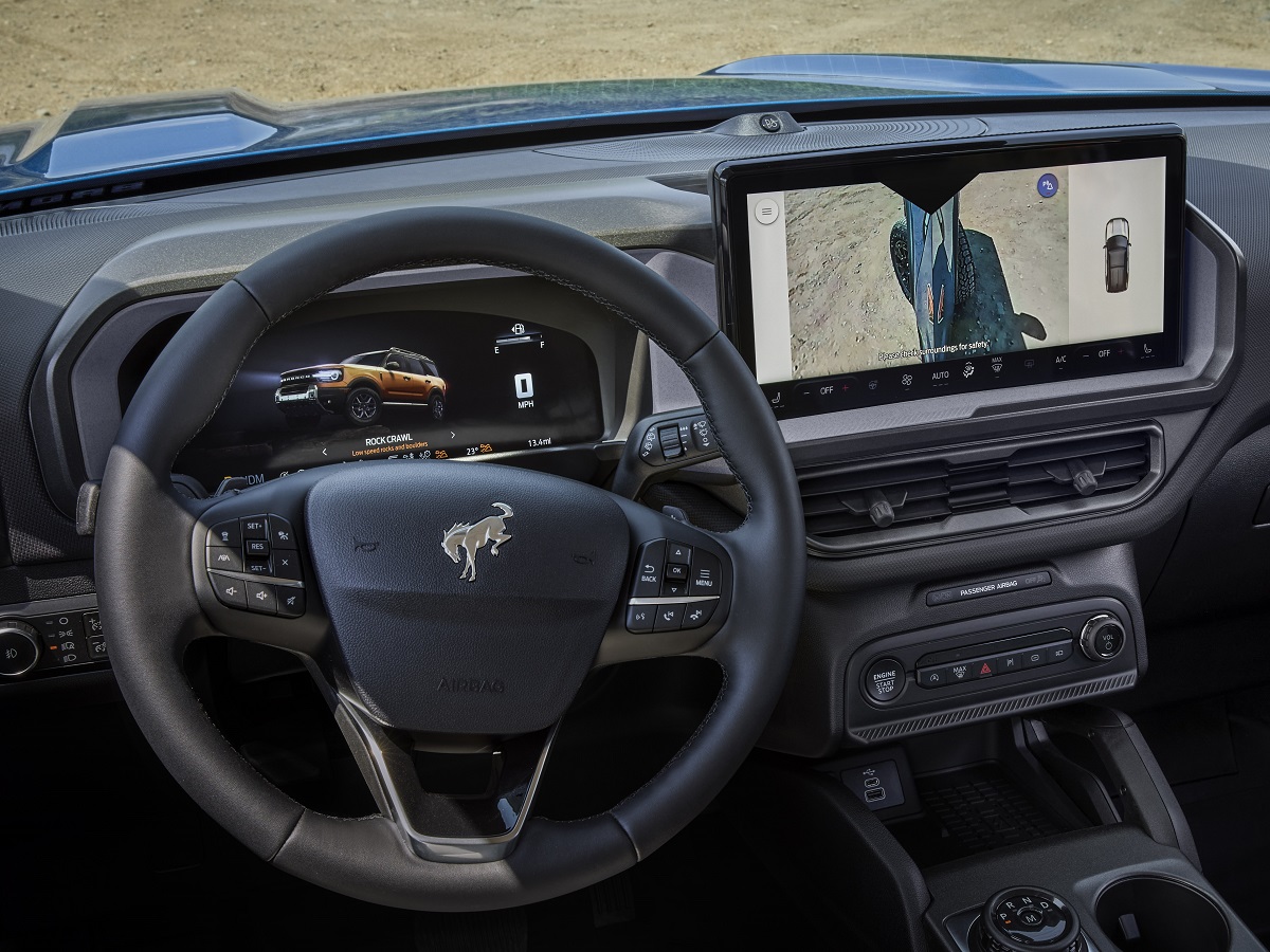 2025 Ford Bronco Sport Steering Wheel Driver Information and Infotainment Displays