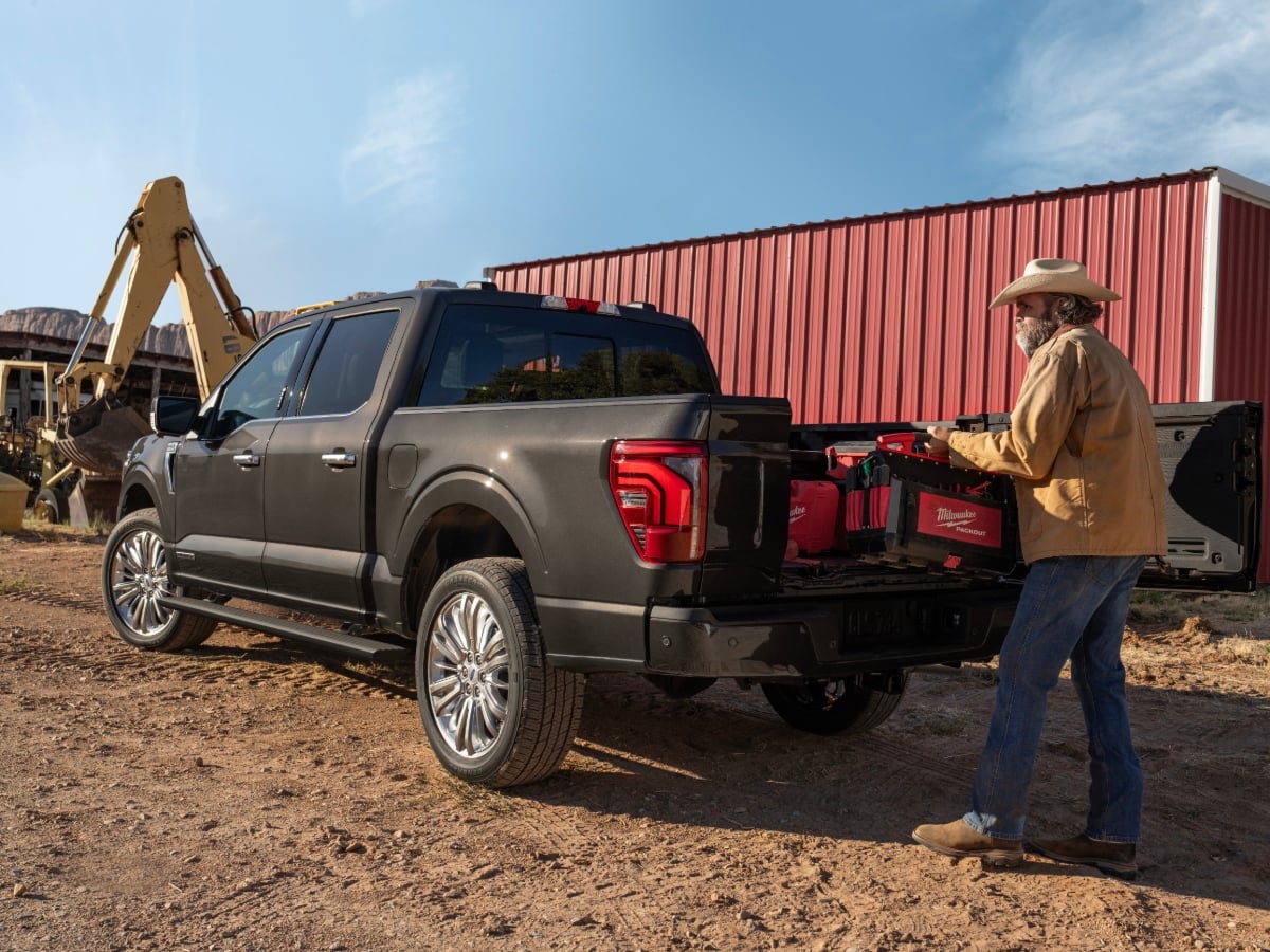 2025 Ford F-150 Rear Quarter View