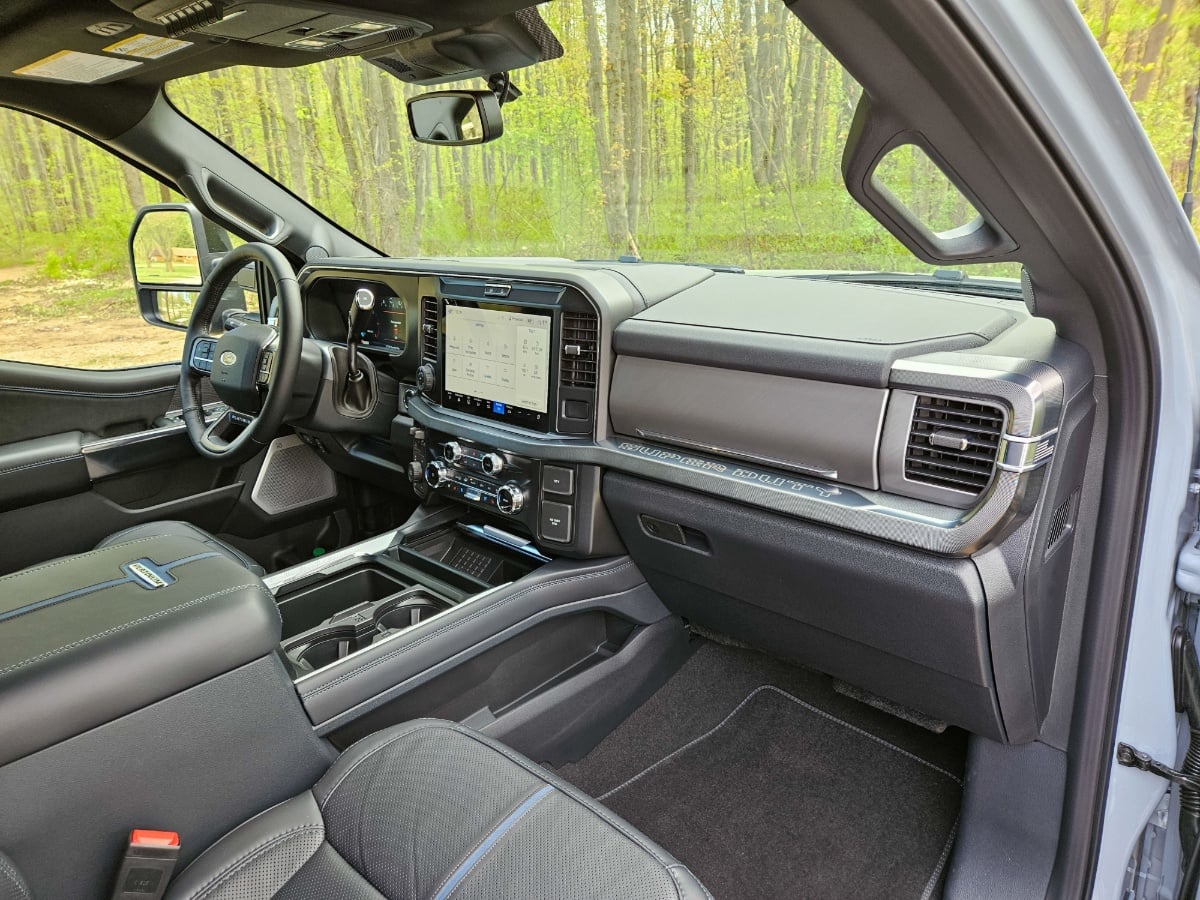 2025 Ford F-250 Super Duty Platinum Interior Dashboard