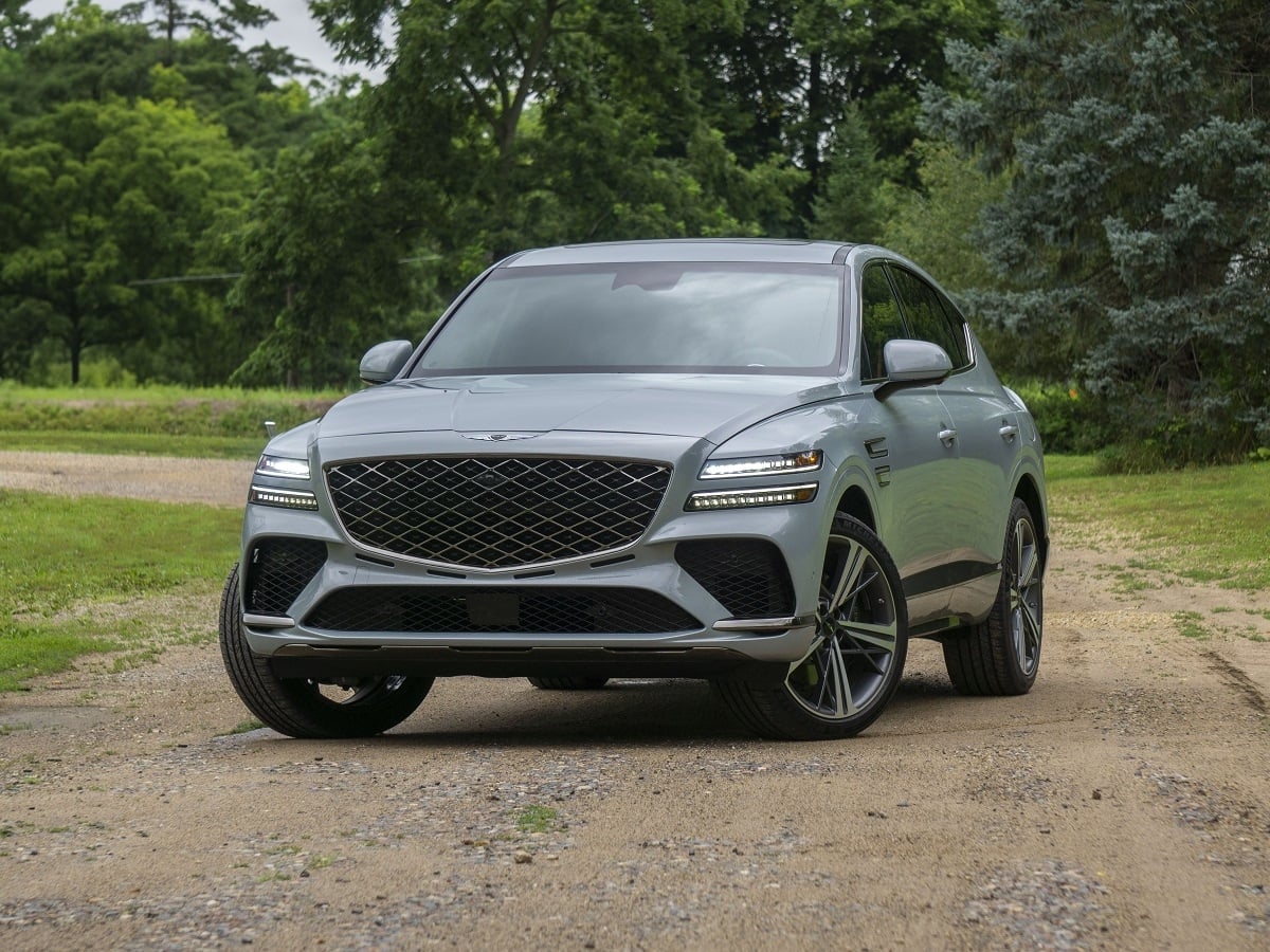 2025 Genesis GV80 Coupe Bering Blue Front Quarter View
