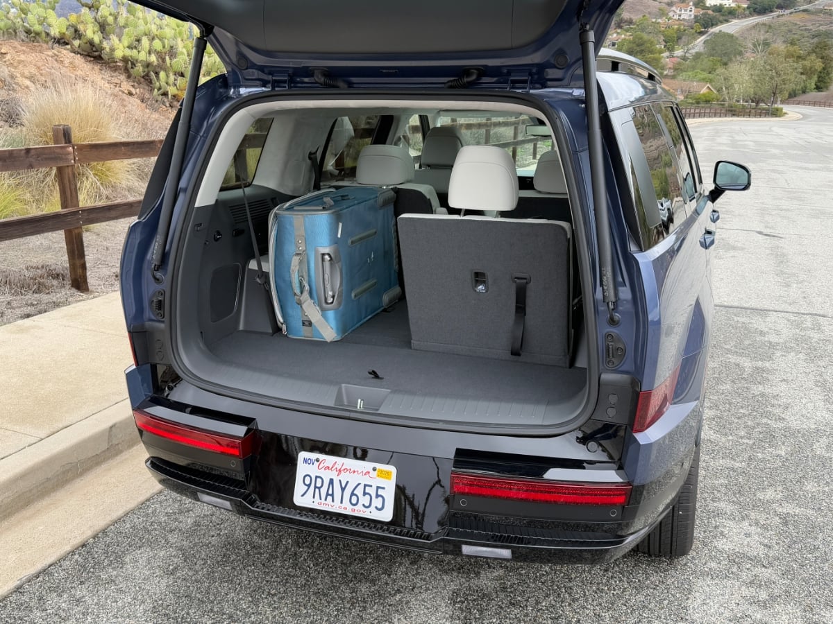 2025 Hyundai Santa Fe Hybrid Cargo Space