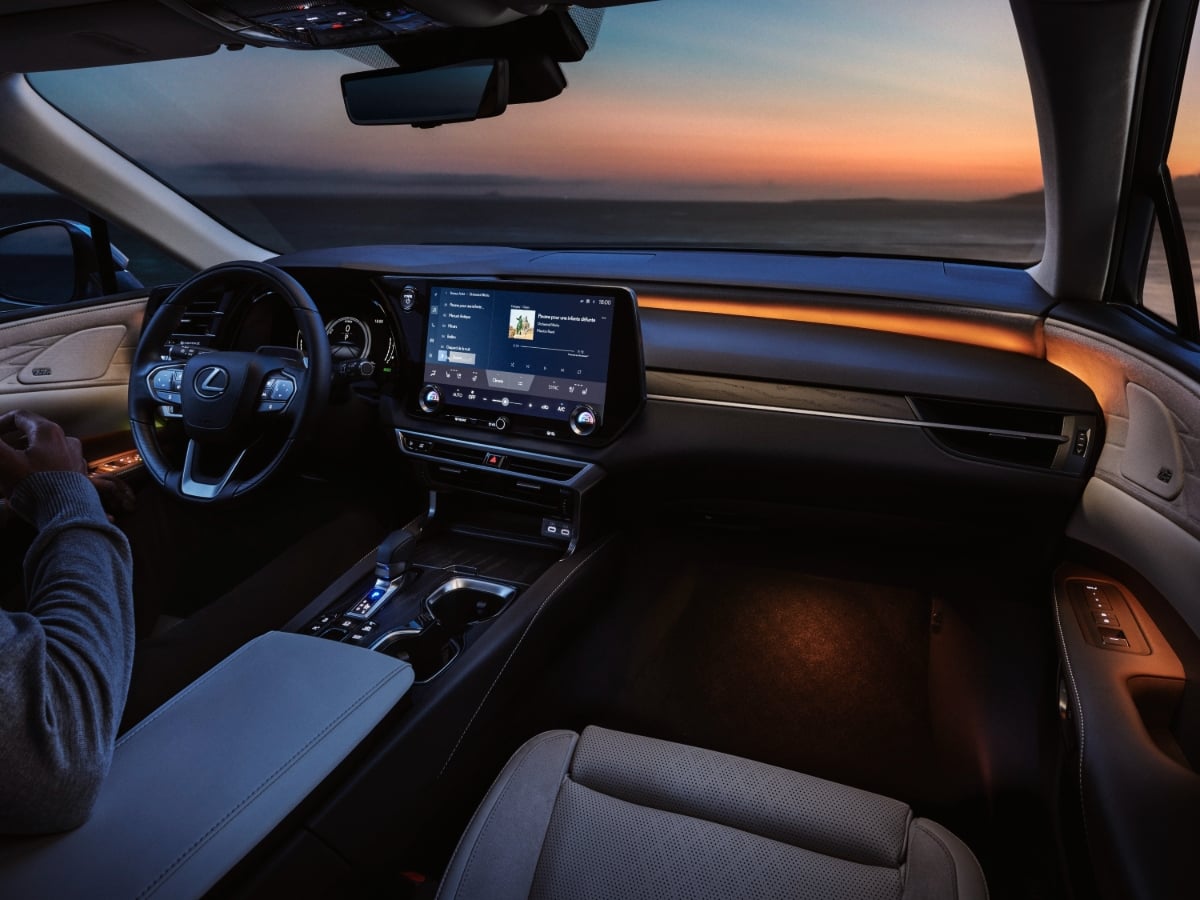 2025 Lexus RX 350 Interior Dashboard