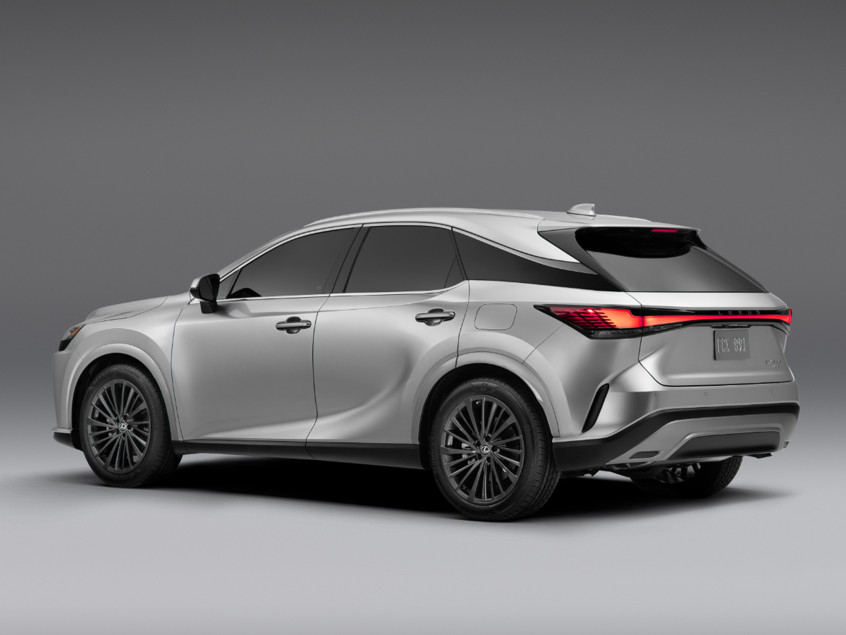 2025 Lexus RX 350 Premium Rear Quarter View