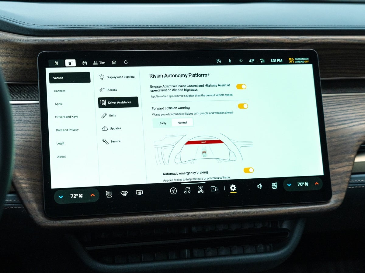 2025 Rivian R1S Safety Features