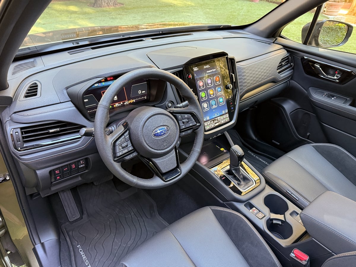 2025 Subaru Forester Hybrid Interior Dashboard