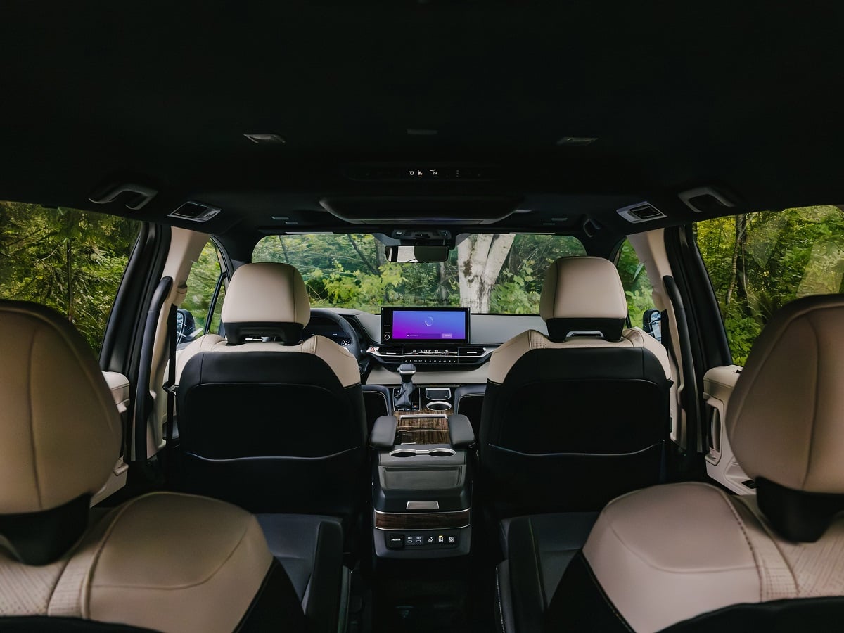 2025 Toyota Sienna Platinum Interior Seats