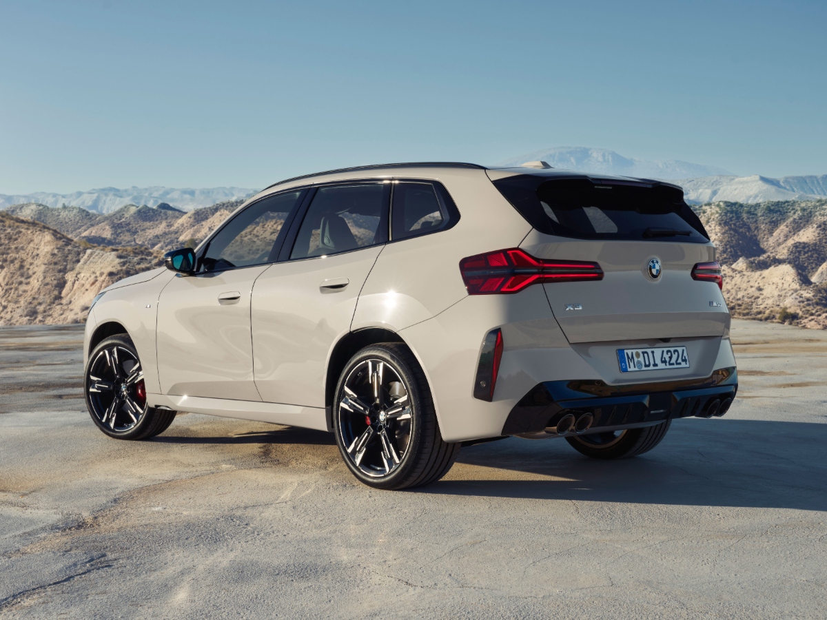 2026 BMW X3 M50 xDrive Rear Quarter View