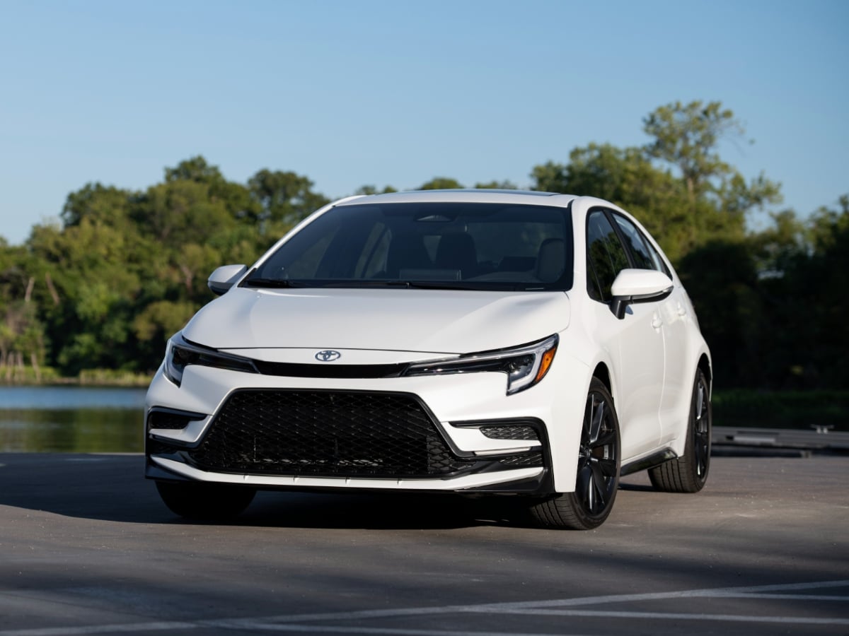 2026 Toyota Corolla vs. 2026 Mazda Mazda3 Comparison