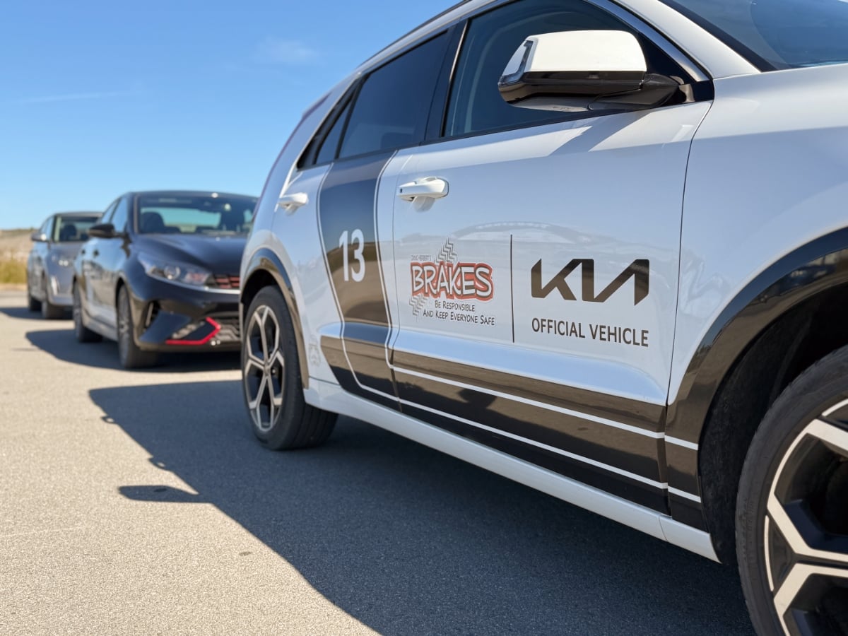 BRAKES Driving School Cars From Kia