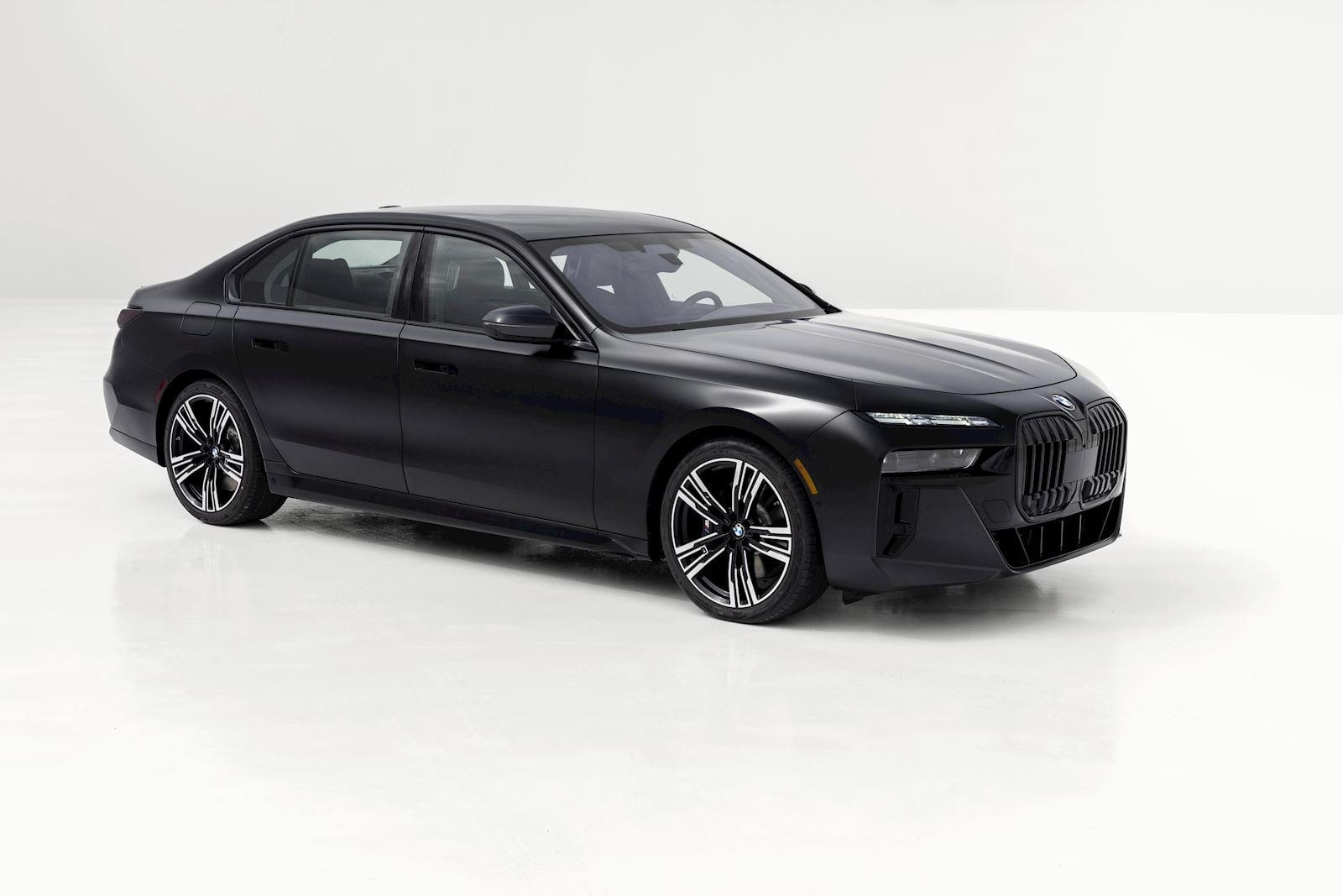 BMW Reveals Model Updates For This Summer 5-24-23-2-min.jpg