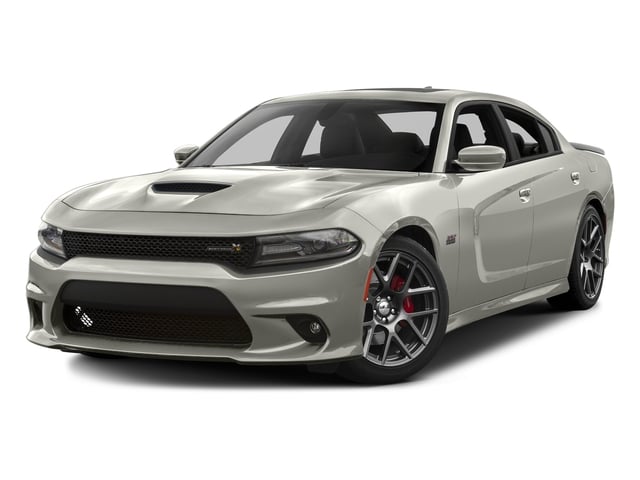 Ivory Tri-Coat Pearl 2016 Dodge Charger Pictures Charger Sedan 4D R/T Scat Pack V8 photos front view