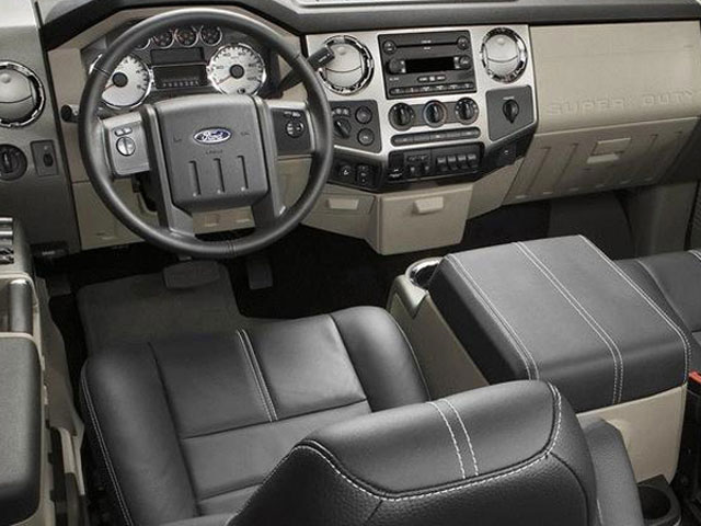 2009 Ford F-350 Crew Cab XL 2WD