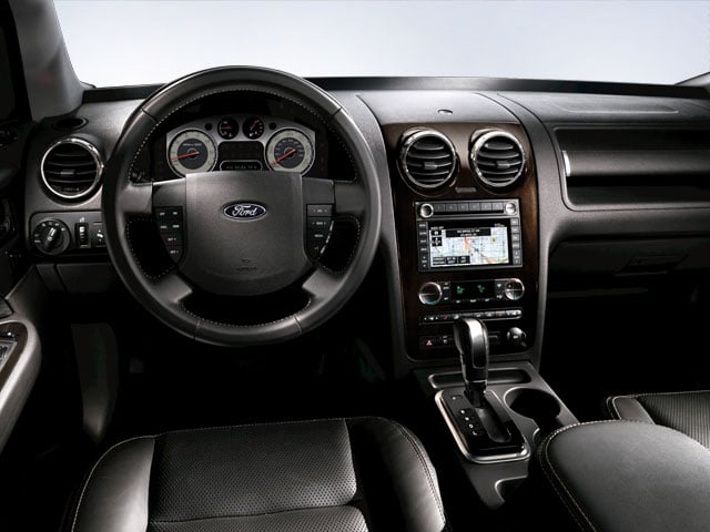 2009 Ford Taurus X Wagon 4D SEL AWD
