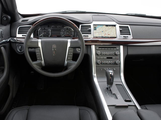 2009 Lincoln MKS Sedan 4D