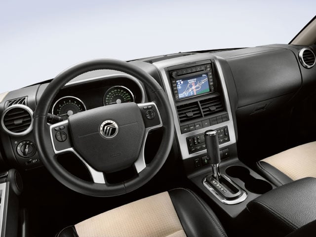 2009 Mercury Mountaineer Utility 4D Premier AWD