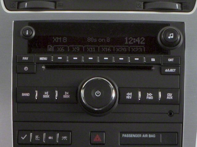 2010GMC001a_320_18