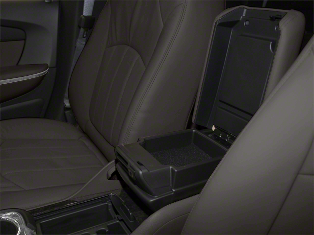 2010GMC001a_320_43