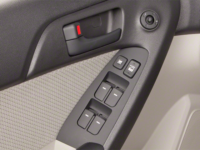 2010KIA011b_320_45