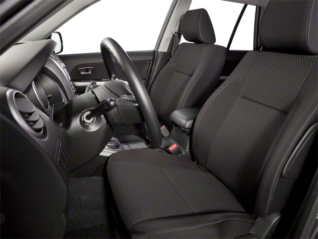 2010SUZ002a_320_13