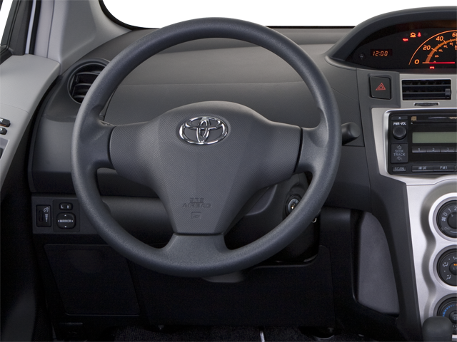 2010 Toyota Yaris Hatchback 3D