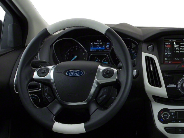 2013 Ford Focus Hatchback 5D SE