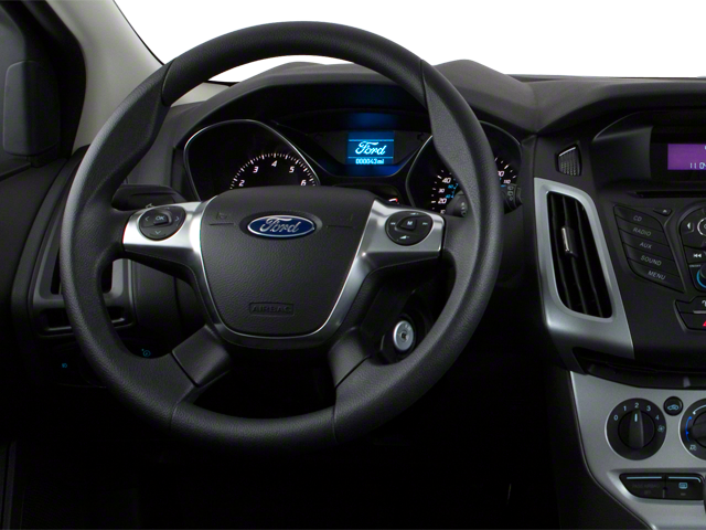 2013 Ford Focus Hatchback 5D SE