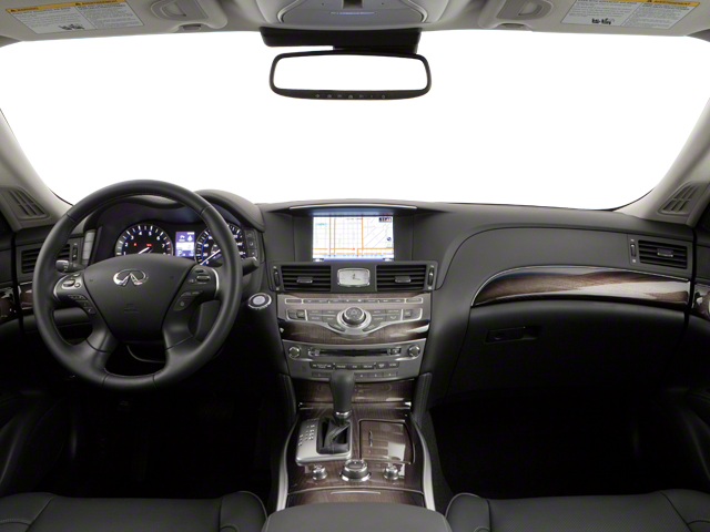 2013 INFINITI M56 Sedan 4D x AWD V8