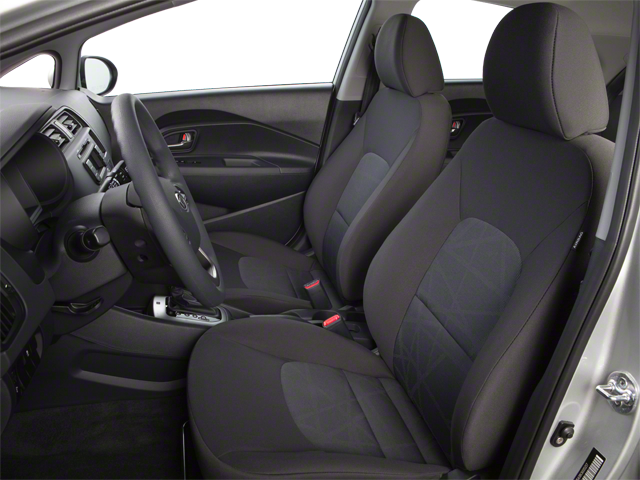 2013KIA003a_320_13
