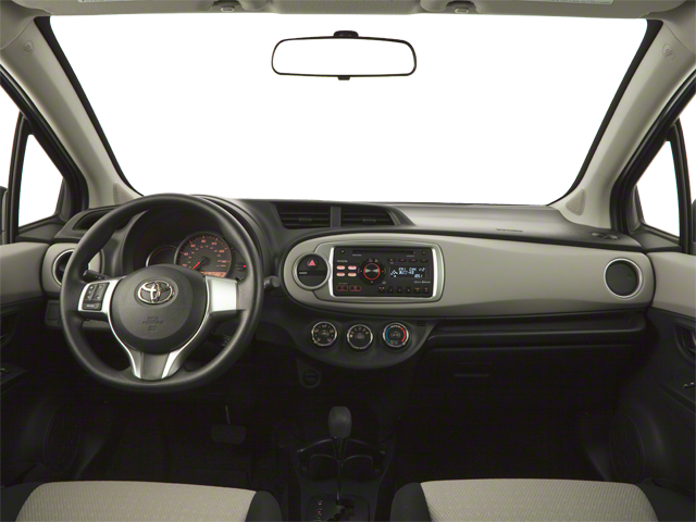 2013 Toyota Yaris Hatchback 3D LE I4