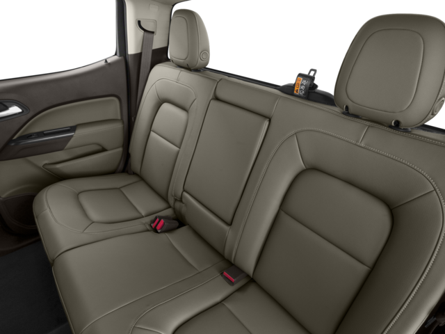 2015GMC002a_320_28