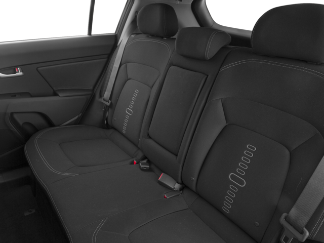 2015KIA008a_320_28