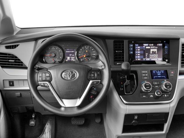 2017 Toyota Sienna Wagon 5D LE V6