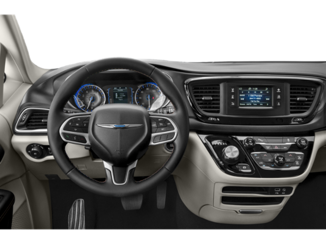 2019 Chrysler Pacifica Wagon 4D Touring L V6