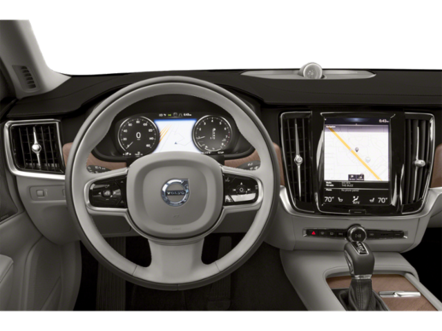 2019 Volvo S90 Sedan 4D T6 Momentum AWD I4 Turbo