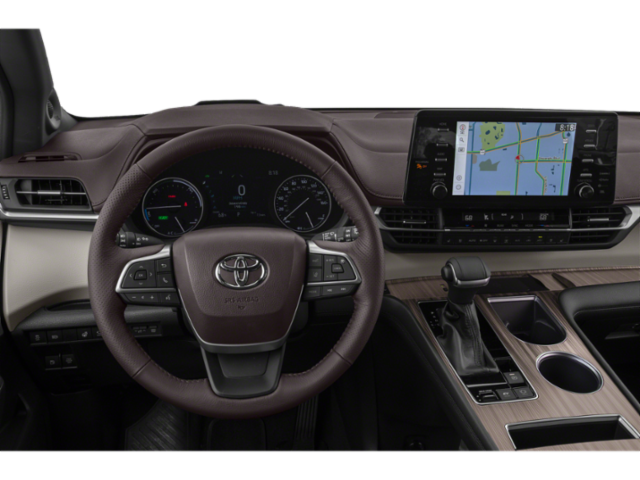 2023 Toyota Sienna Wagon 5D XLE Hybrid
