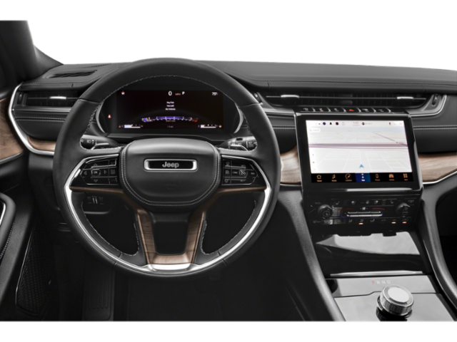 2024 Jeep Grand Cherokee L Utility 4D Altitude 4WD