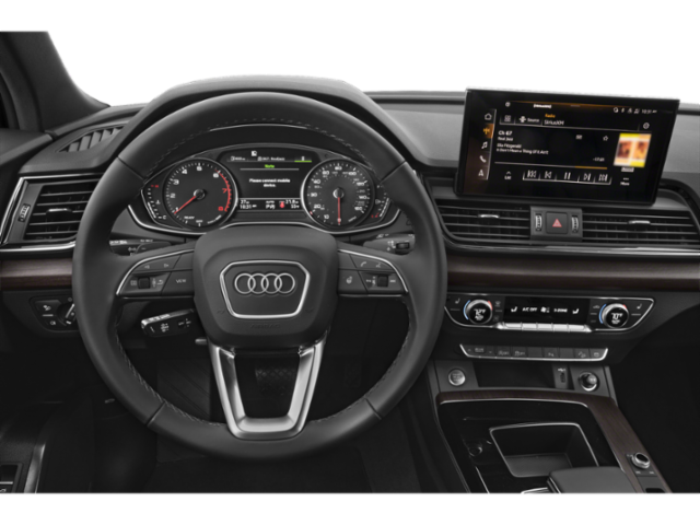2025 Audi Q5 Premium 40 TFSI quattro