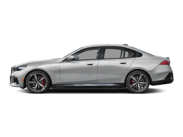 2026 BMW 5 Series 550e xDrive Sedan