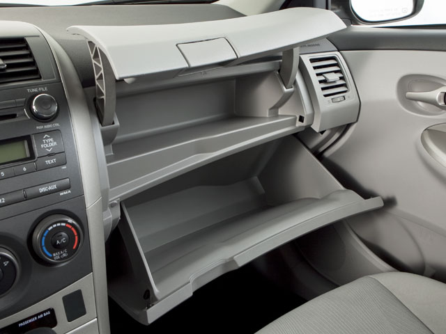 2013 Toyota Corolla Sedan 4D S I4 Prices, Values & Corolla Sedan 4D S I4 Price Specs | NADAguides