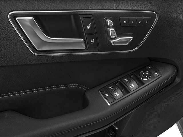 2014 Mercedes-Benz E-Class Pictures E-Class Sedan 4D E400 Hybrid photos driver's side interior controls