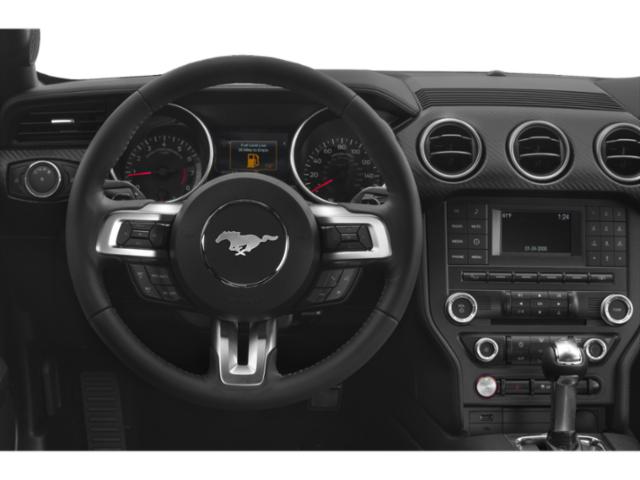 Ford Mustang 2018 Convertible 2D EcoBoost I4 Turbo - Фото 24