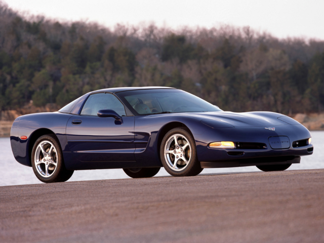 2004 Chevrolet null 2 Door Convertible