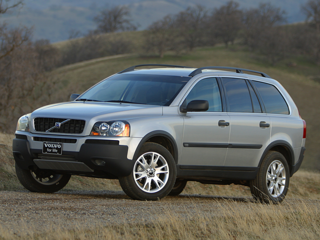 2004 Volvo null 4 Door Utility 5 Passenger 2.5T 2WD