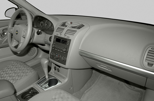 2005 Chevrolet null 5 Door Sedan