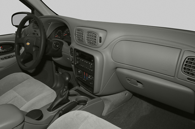 2005 Chevrolet null 4 Door Utility LS 2WD